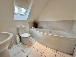 Photo 24- click for photo gallery